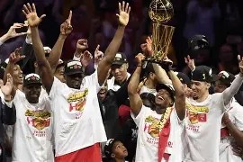 易游体育集团-关于猛龙队全主力出战取得连胜势头强劲的信息