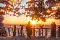 易游体育公司-网友热议：决战之夜点燃熊熊火焰