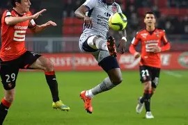 易游体育小组-雷恩遭遇劲敌里昂，客场表现不俗(法甲里昂对雷恩)