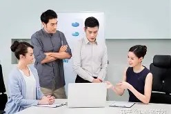 易游体育部门-灰狼球队助理教练表示要帮助球员重回状态