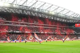 关于尼斯主场战胜南锡，保持主场优势的信息